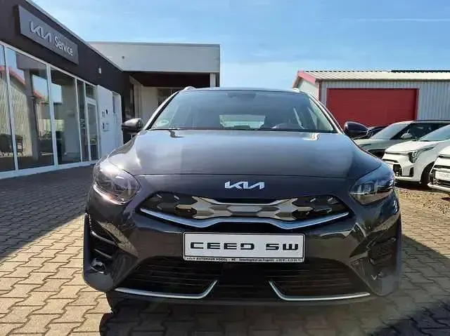 Gebraucht Kia XCeed 160 PS (117 kW) 2022 Bronze SUV