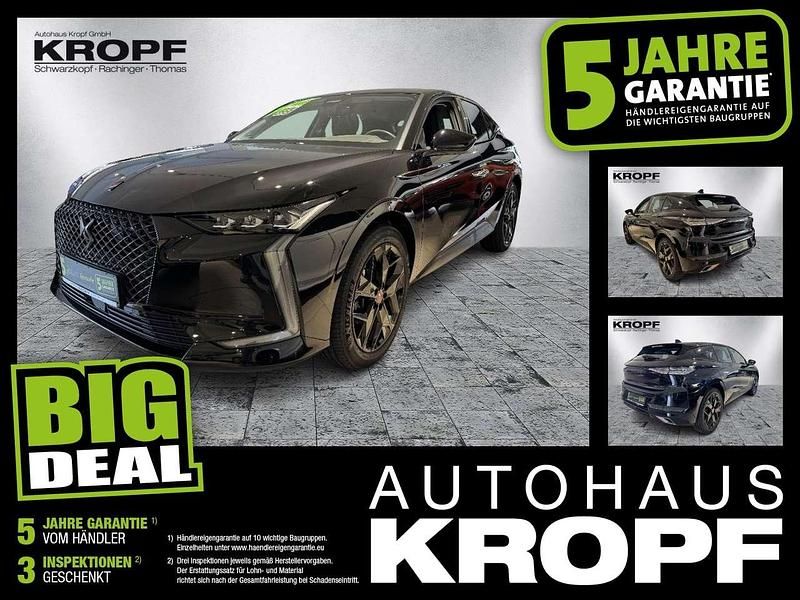 Lackierung schwarz perla nera/ Gebraucht 2023 DS Automobiles DS4 Performance Limousine | 22.990 € (Fairer Preis) - Bild 1/4