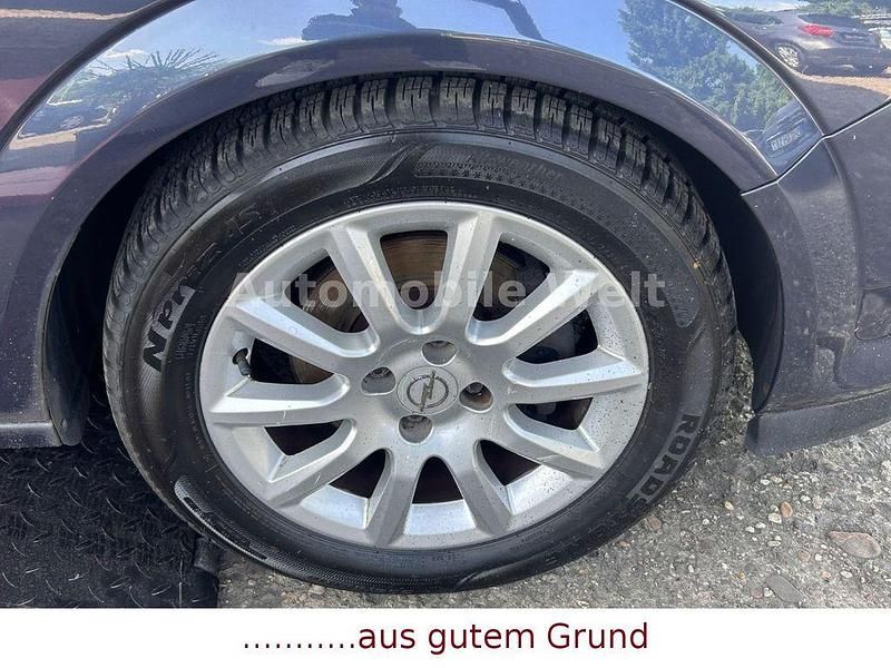 Gebraucht Opel Astra GTC Edition 90 PS (66 kW) 2008 Blau Limousine