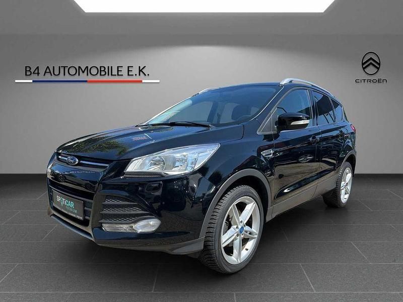 Schwarz Gebraucht 2016 Ford Kuga Trend SUV | 9.950 € (Superpreis) - Bild 1/2