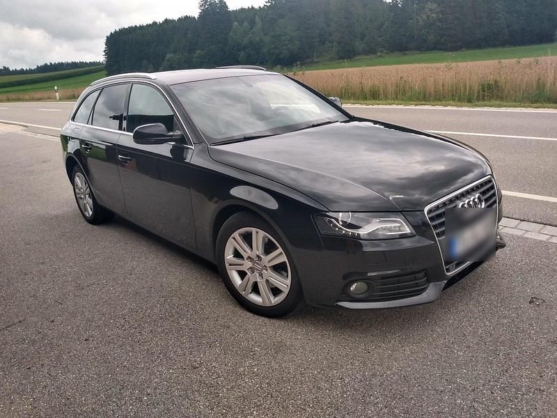 Schwarz Gebraucht 2009 Audi A4 Kombi | 6.750 € (Fairer Preis) - Bild 1/4