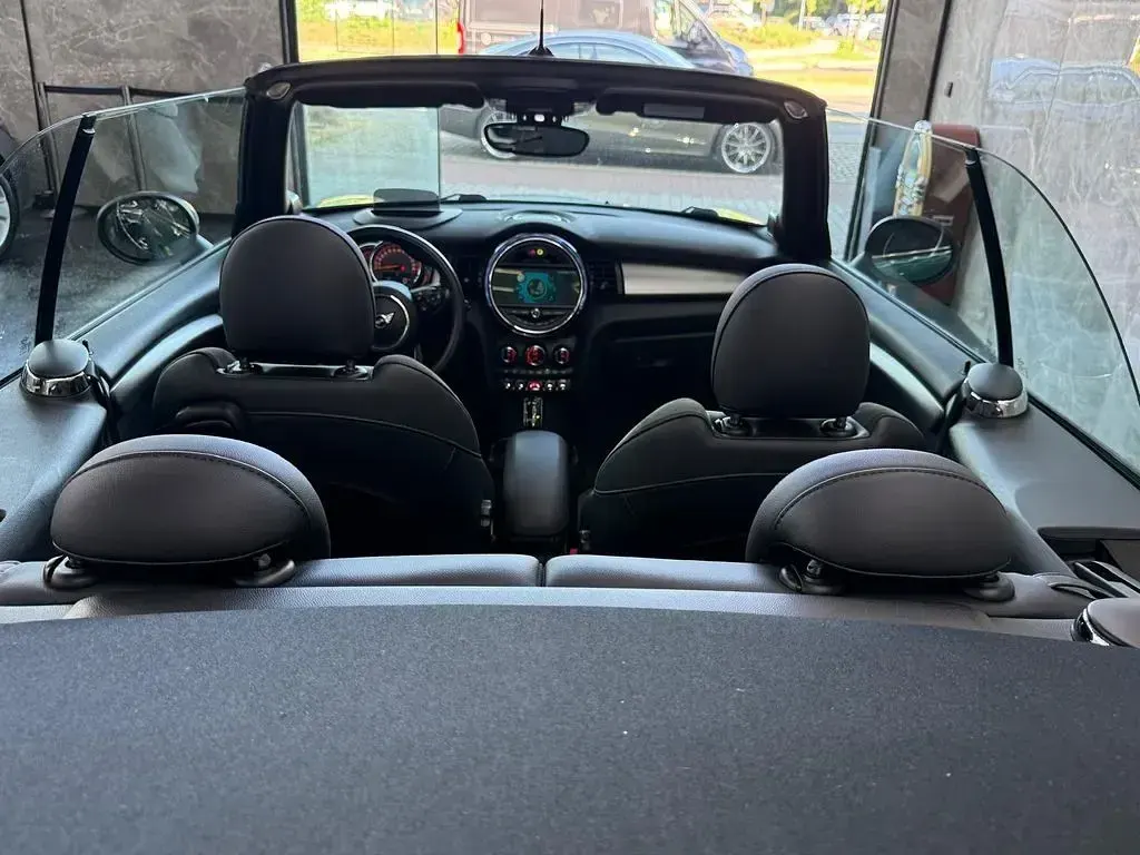 Gebraucht Mini Cooper Cabriolet 136 PS (100 kW) 2018 Grün Cabrio