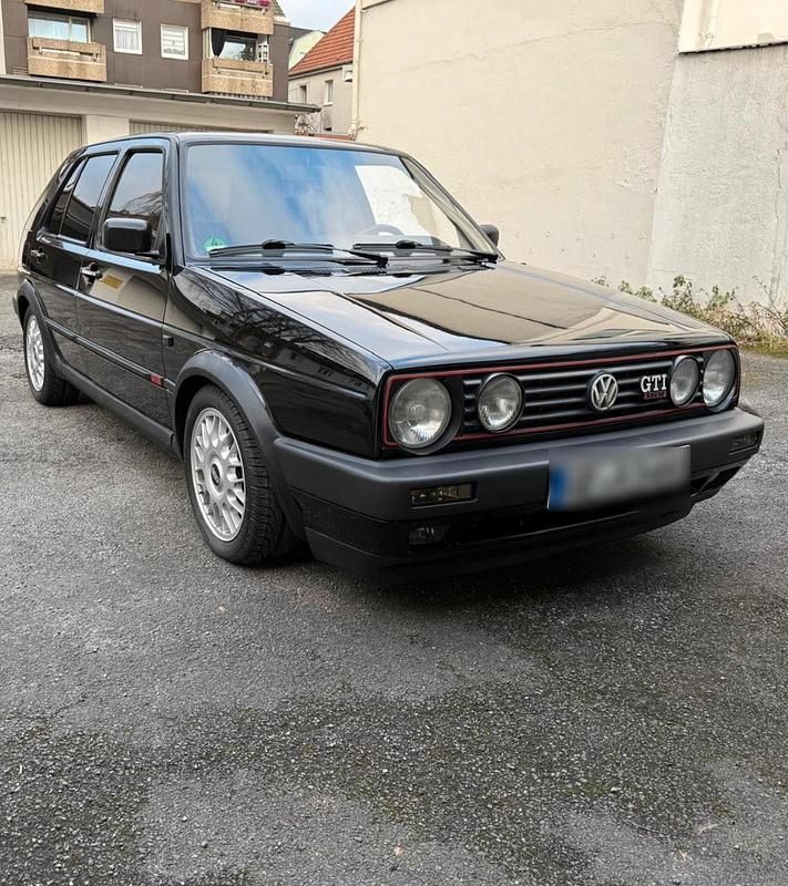 Gebraucht VW Golf II GTI 129 PS (94 kW) 1991 Schwarz Kleinwagen