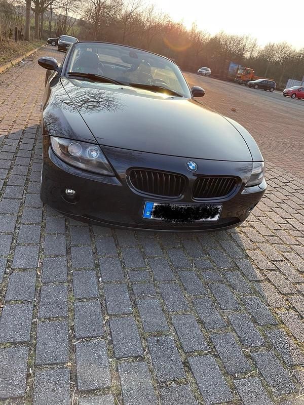 Gebraucht BMW Z4 170 PS (125 kW) 2005 Schwarz Cabrio