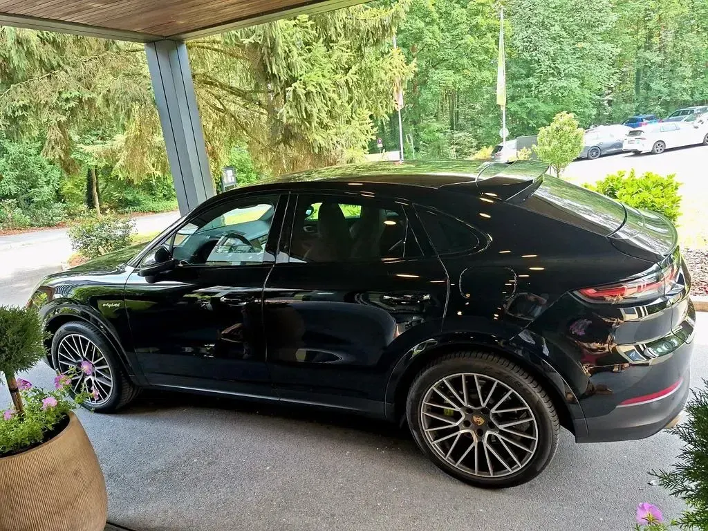 Gebraucht Porsche Cayenne 462 PS (339 kW) 2021 Schwarz SUV