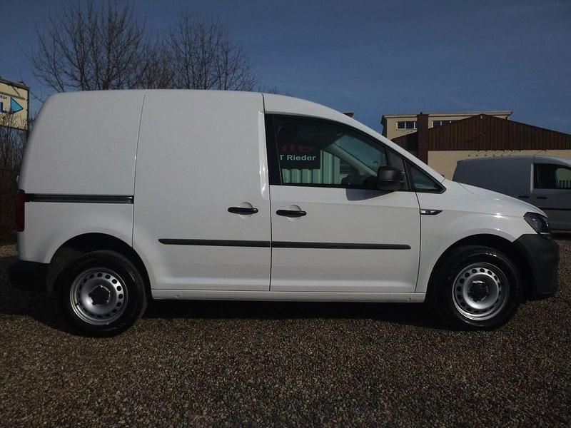 Gebraucht VW Caddy 75 PS (55 kW) 2020 Weiß Van / Kleinbus