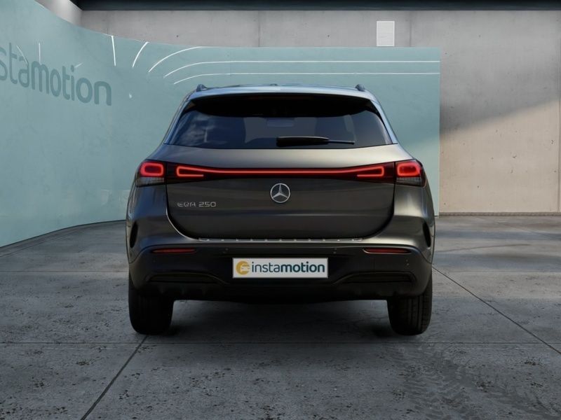 Gebraucht Mercedes EQA250 139 kW (190 PS) 2023 Grau SUV