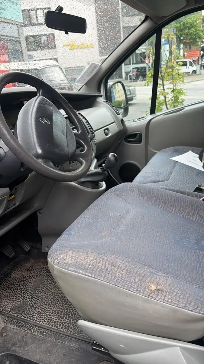 Gebraucht Renault Mégane 100 PS (73 kW) 2005 Weiß Van / Kleinbus