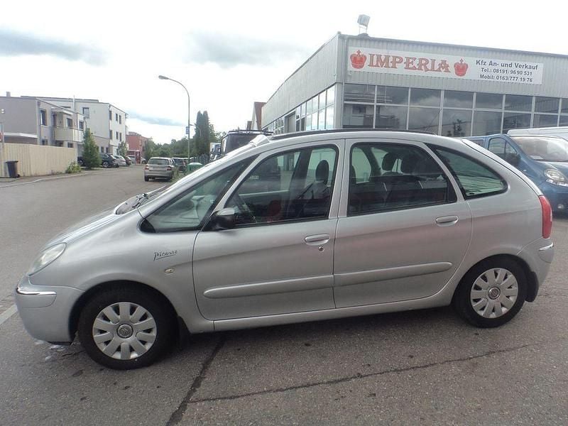 Gebraucht Citroën Xsara Picasso Exclusive 109 PS (80 kW) 2005 Grau Van / Kleinbus