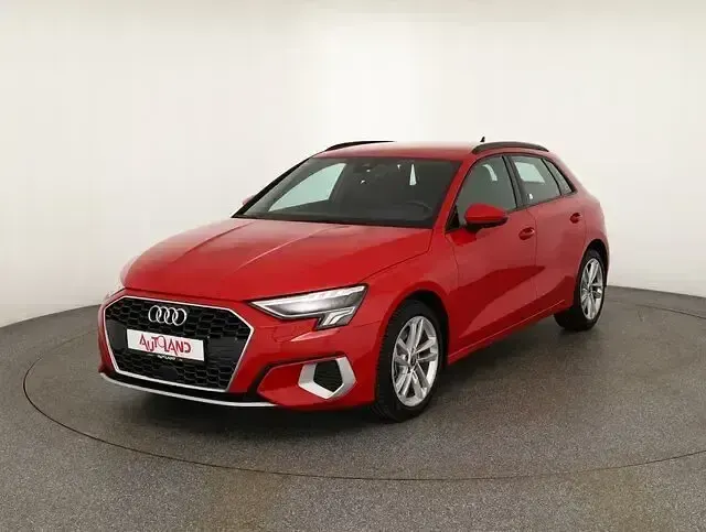 Używany Audi A3 e-tron Ambiente 2022 Czerwony Hatchback