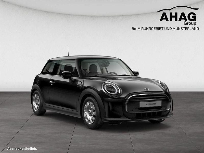 Gebraucht Mini Cooper 136 PS (100 kW) 2023 Midnight black Kleinwagen