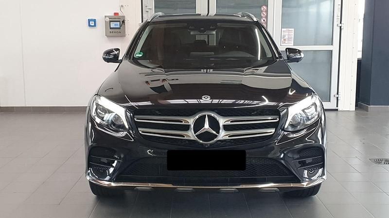 Gebraucht Mercedes GLC250 AMG 211 PS (155 kW) 2017 Schwarz SUV
