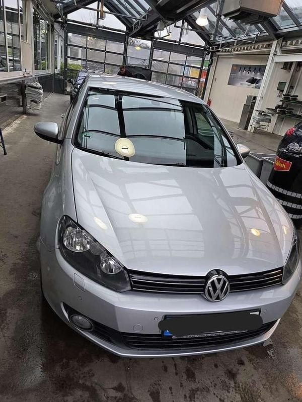 Gebraucht VW Golf VI Comfortline 122 PS (89 kW) 2009 Silber Kleinwagen
