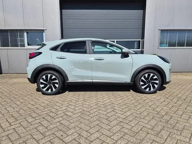 Neu Ford Puma Titanium 125 PS (91 kW) 2026 Cactus grey cactus grey SUV