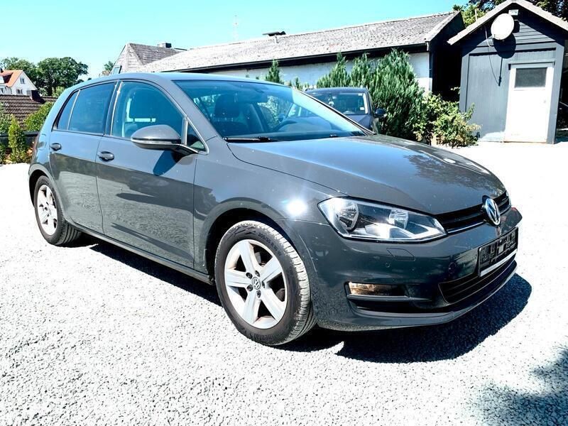 Grau Gebraucht 2013 VW Golf VII Limousine | 7.222 € (Fairer Preis) - Bild 1/4