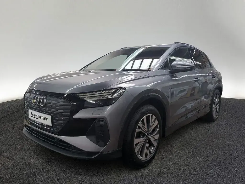 Gebraucht Audi Q4 e-tron Ambiente 194 kW (265 PS) 2023 Taifungrau metallic SUV