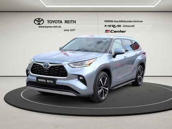 Moondustblau metallic Gebraucht 2020 Toyota Highlander Basis SUV | 39.870 € (Guter Preis) - Bild 1/4
