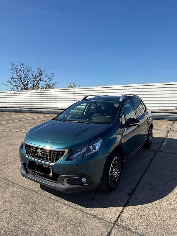 Gebraucht Peugeot 2008 2017 Andere farben SUV