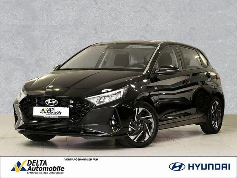 Gebraucht Hyundai i20 Trend 101 PS (74 kW) 2023 Phantom black Kleinwagen