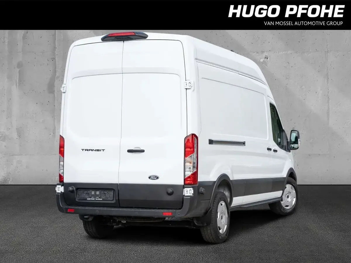 Gebraucht Ford Transit Trend 131 PS (96 kW) 2024 Frozen white (weiß) Van