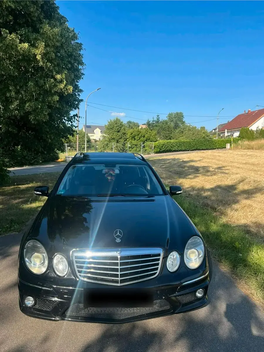 Gebraucht Mercedes E280 AMG 190 PS (139 kW) 2007 Schwarz Kombi