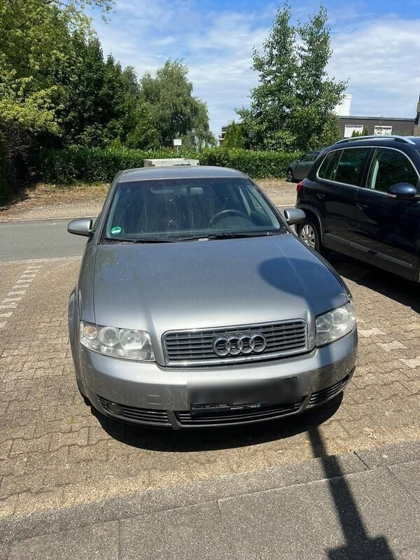 Grau Gebraucht 2003 Audi A4 Limousine | 1.500 € (Superpreis) - Bild 1/4