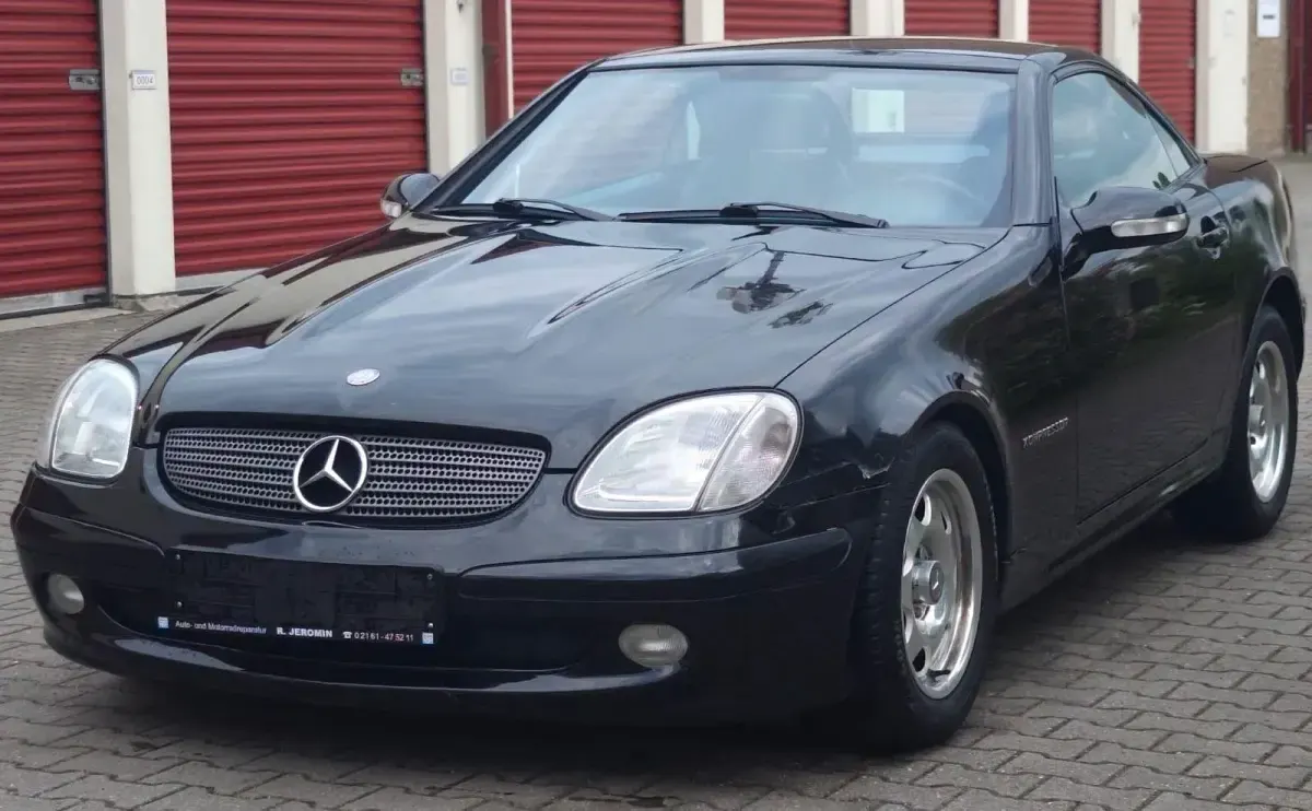 Gebraucht Mercedes SLK200 163 PS (119 kW) 2000 Schwarz Cabrio
