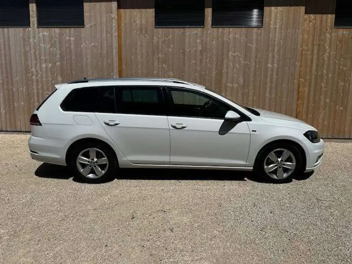 Gebraucht VW Golf VII Join 150 PS (110 kW) 2018 Pure white Kombi