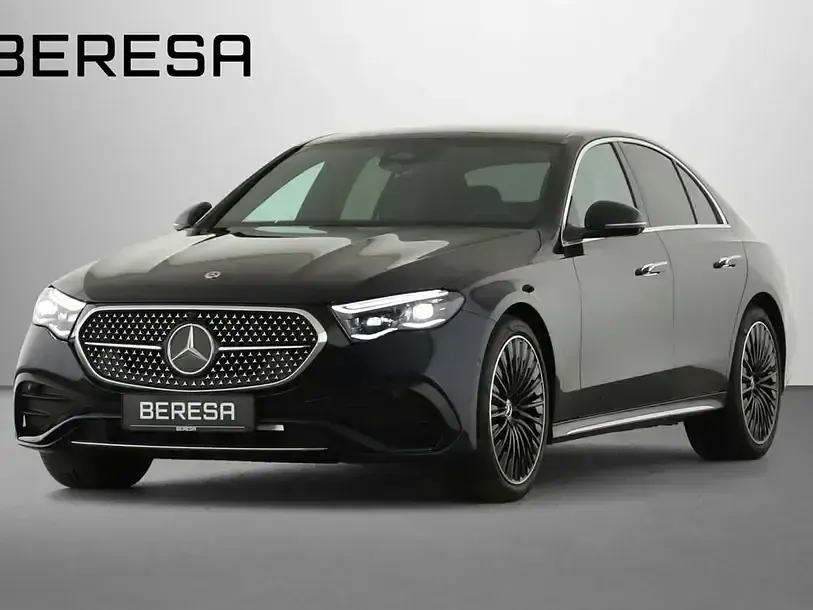 Gebraucht Mercedes E200 AMG 204 PS (150 kW) 2024 Blau Limousine