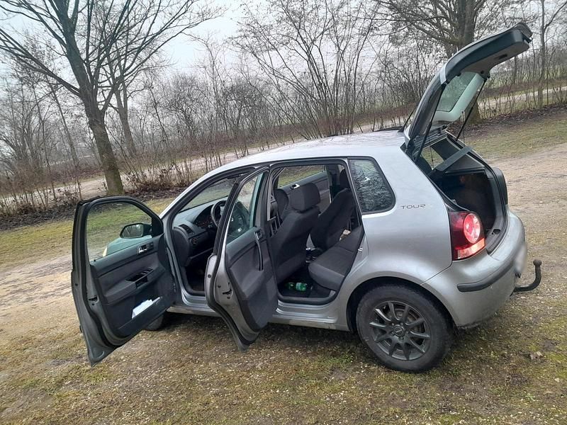 Gebraucht VW Polo 65 PS (47 kW) 2007 Grau Kleinwagen