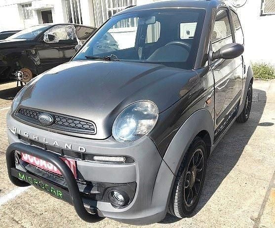 Grau Gebraucht 2017 Microcar M.Go Kleinwagen | 8.900 € (Fairer Preis) - Bild 1/4
