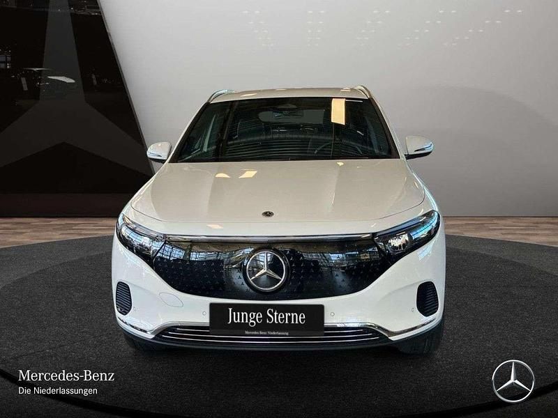 Gebraucht Mercedes EQA250 Advanced 139 kW (190 PS) 2025 Weiß SUV