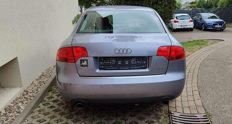 Grau Gebraucht 2006 Audi A4 Limousine | 5.300 € (Fairer Preis) - Bild 1/4