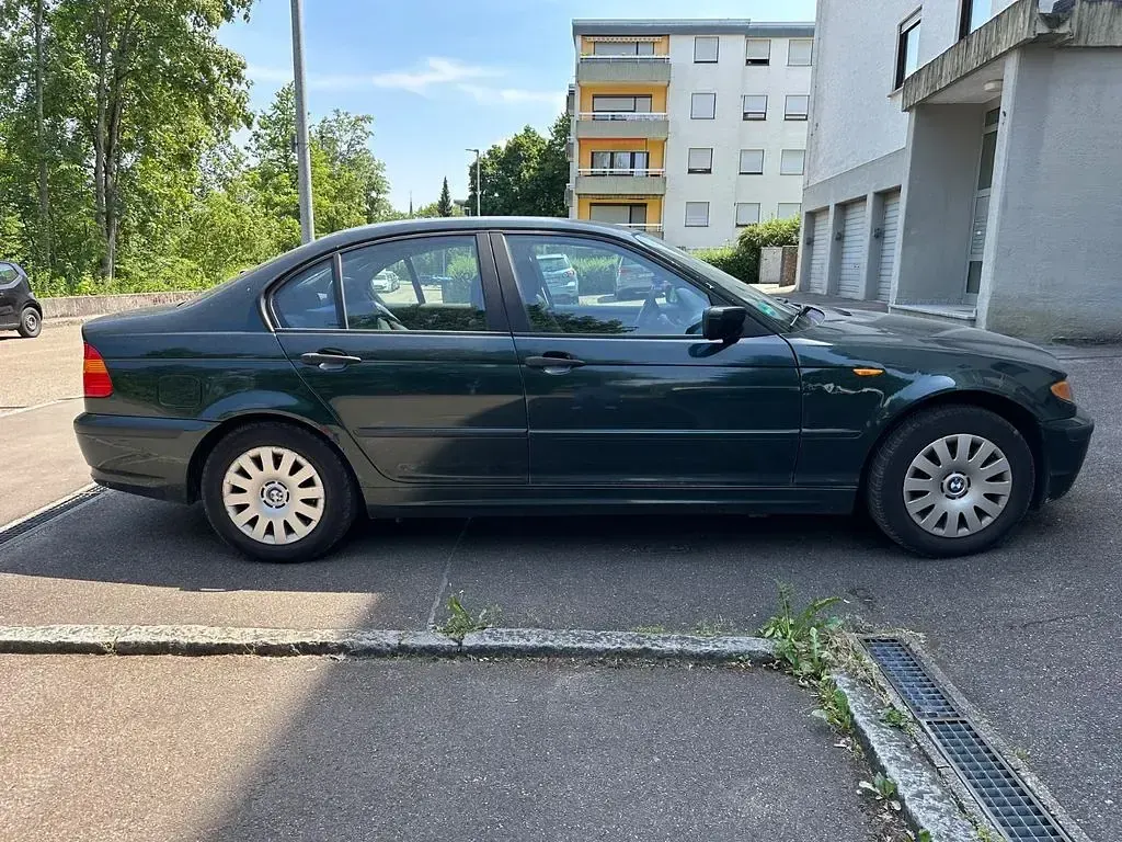 Gebraucht BMW 316 116 PS (85 kW) 2002 Limousine