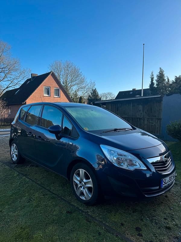 Gebraucht Opel Meriva 100 PS (73 kW) 2010 Blau Van / Kleinbus