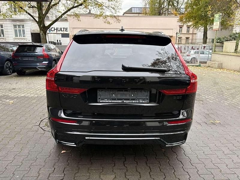 Gebraucht Volvo XC60 Plus 250 PS (183 kW) 2025 Onyx black / metallic SUV