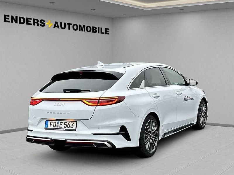 Gebraucht Kia ProCeed GT-Line 140 PS (102 kW) 2025 Weiss Kleinwagen