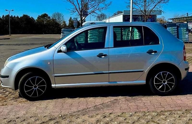 Gebraucht Skoda Fabia 75 PS (55 kW) 2006 Silber Kleinwagen