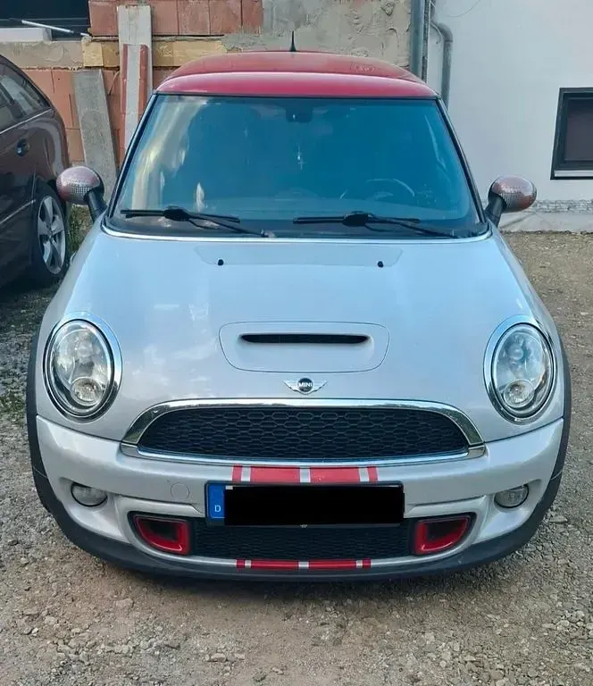 Gebraucht Mini John Cooper Works 211 PS (155 kW) 2011 Silber Kleinwagen