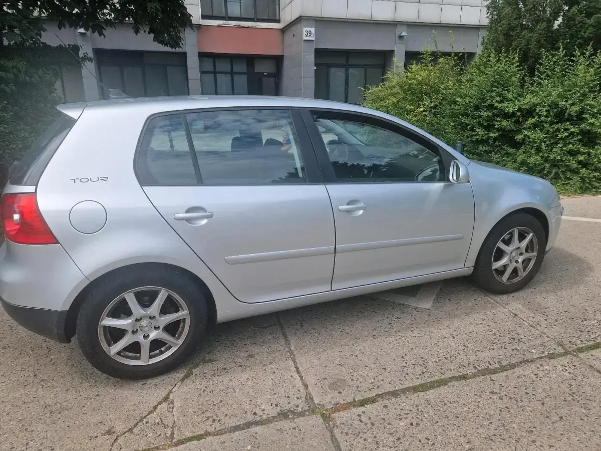 Gebraucht VW Golf V 140 PS (102 kW) 2007 Silber Limousine