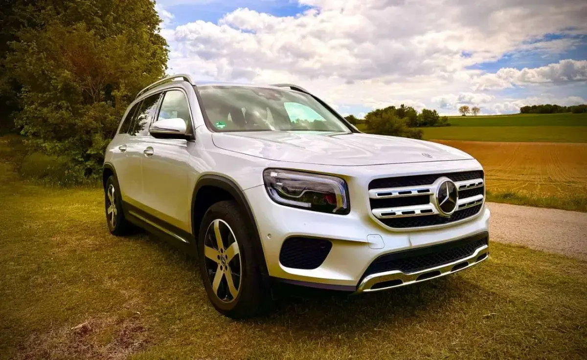 Gebraucht Mercedes GLB250 Progressive 224 PS (164 kW) 2021 Silber SUV
