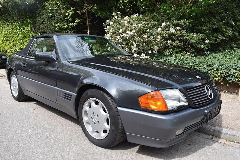 Gebraucht Mercedes SL500 326 PS (239 kW) 1992 Schwarz Cabrio