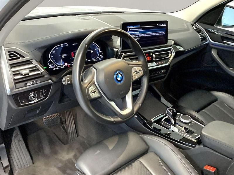 Gebraucht BMW X3 Sport Line 184 PS (135 kW) 2023 Weiß SUV