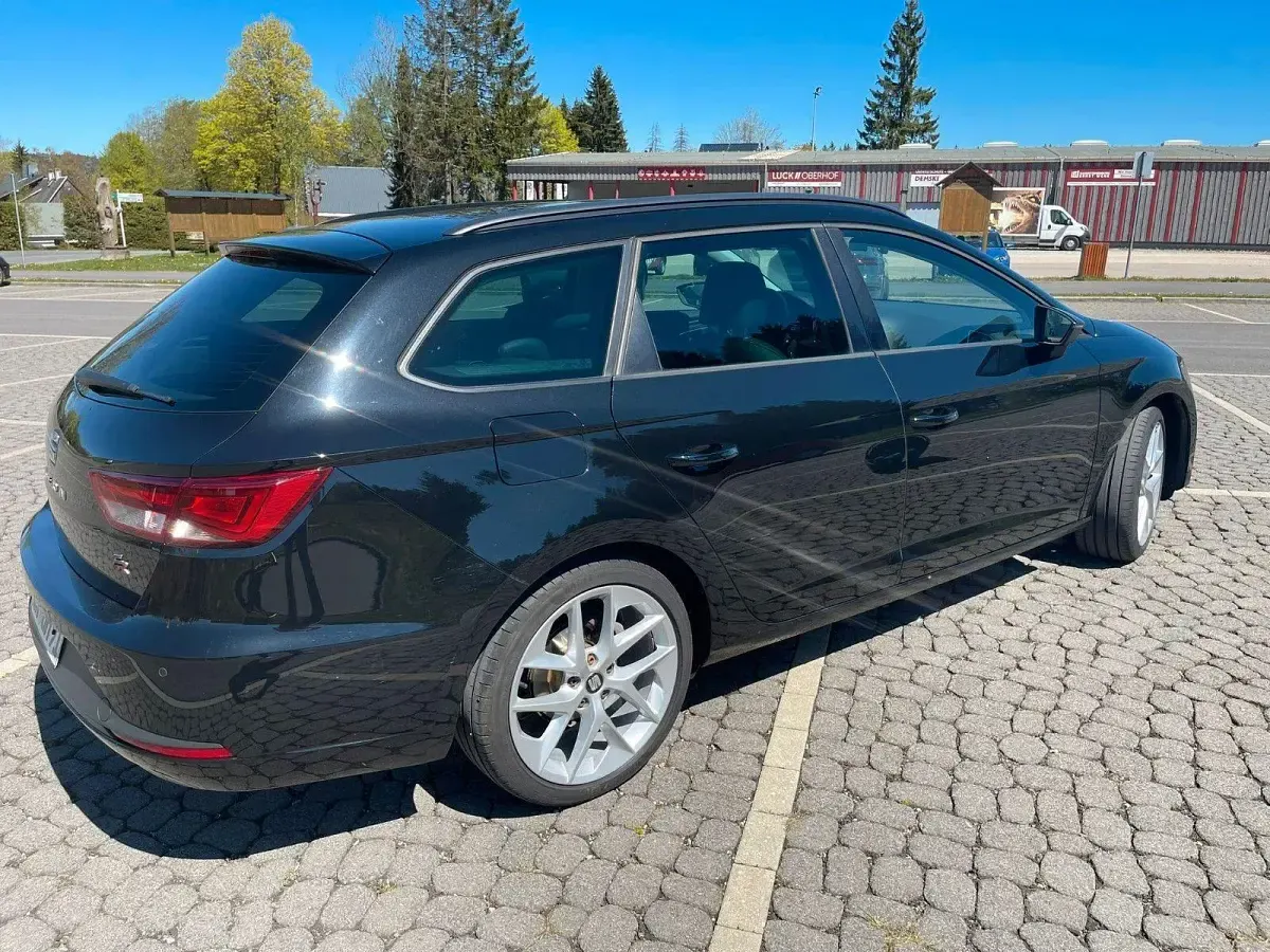 Gebraucht Seat Leon ST FR 150 PS (110 kW) 2017 Schwarz Kombi