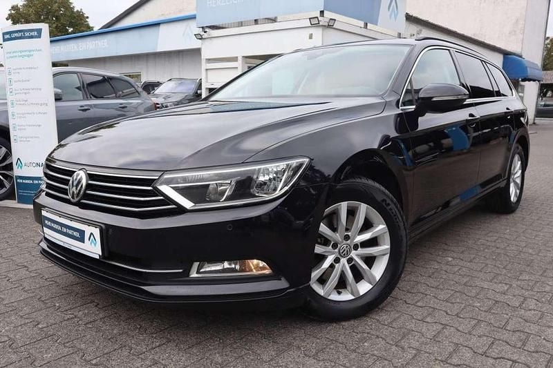 Deep black pearlescent Gebraucht 2019 VW Passat Comfortline Kombi | 12.990 € (Guter Preis) - Bild 1/2
