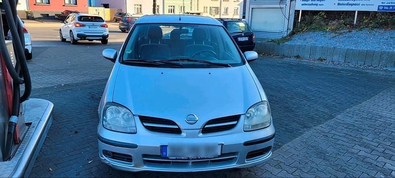 Silber Gebraucht 2003 Nissan Almera Tino Van / Kleinbus | 1.199 € (Superpreis) - Bild 1/4
