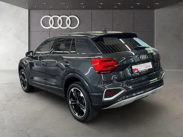 Gebraucht Audi Q2 Advanced Plus 116 PS (85 kW) 2025 Manhattangrau metallic SUV