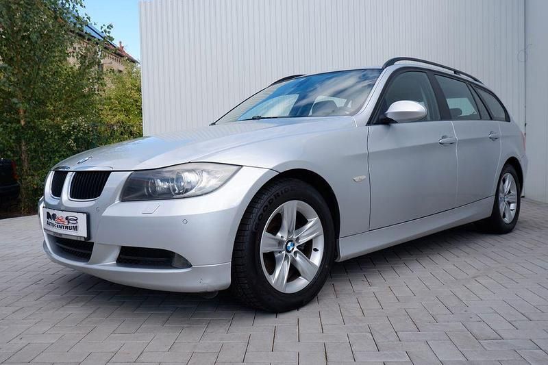 Silber Gebraucht 2006 BMW 318 Sport Line Limousine | 3.490 € (Guter Preis) - Bild 1/4
