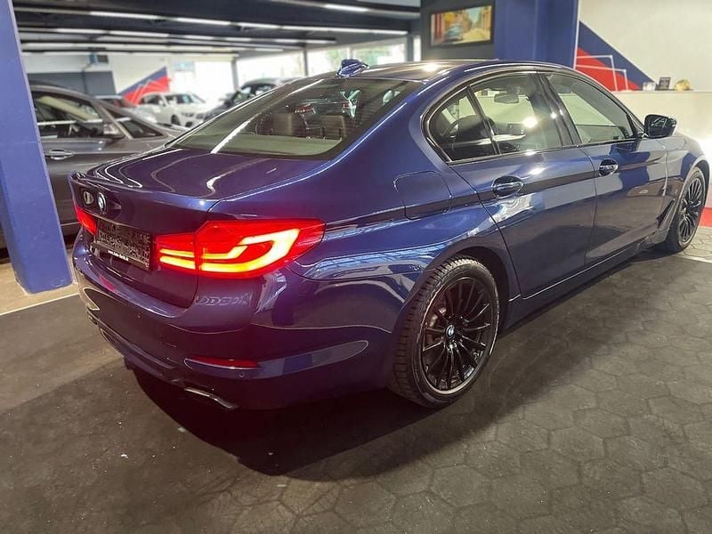 Gebraucht BMW 540 Shadowline 340 PS (250 kW) 2017 Blau Limousine