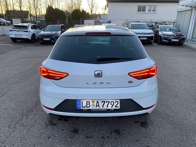 Gebraucht Seat Leon FR 179 PS (131 kW) 2018 Weiß Limousine